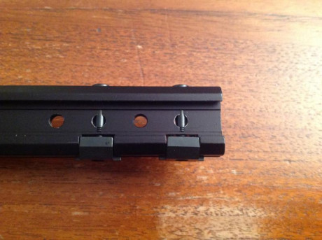 Vendo alza micrometrica anschutz ajustable en altura y deriva.
Para rail de 11 mm que es el standard en 21