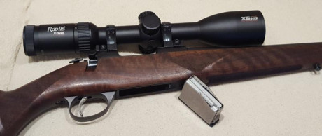 Hola.
Pongo a la venta el siguiente equipo:
Rifle Sako 85 mod Hunter calibre 222.
Monturas Sako Optilock
Visor 40