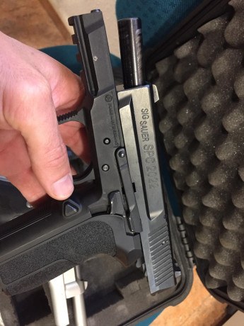 Vendo sig 2022 spc por pase a retiro.
La he usado muy pocas veces y siempre muy bien cuidada.
Guiada en 01