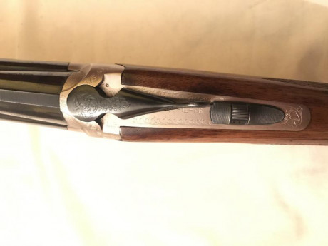 Vendo escopeta superpuesta Lanber 2087 hunter. Calibre 12/76. 5 polichockes. Prácticamente a estrenar. 20