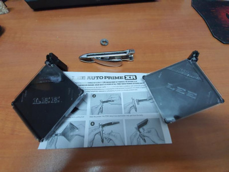 Vendo empistonador manual Lee con shell holder del 9mm, y martillo de inercia.
  45 € . Puesto en casa. 00