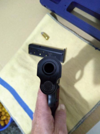 "RESERVADA"  pistola Colt  MK-IV en cal. 38 super auto.
Su estado es excelente, se incluye dos 12