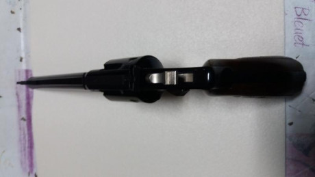 Vendo Revolver Astra modelo 960 cañón de 6" calibre 38 especial, estado excelente funciona perfectamente 01