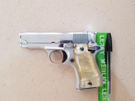 Pistola marca Star modelo DKL calibre 9mm/380  (9 corto), en excelente estado.
Para licencias A y B . 31