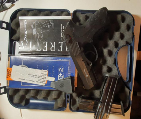 Buenas compañeros.
Vendo beretta PX4 20