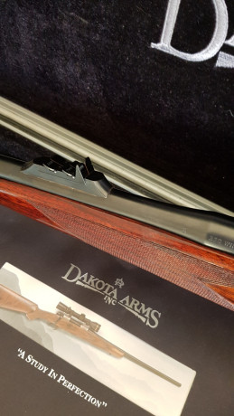 HOLA A TODOS.
Vendo este rifle Dakota Arms 76 modelo African calibre 338 WM.
Equipado con:
Gatillo Jewell.
Monturas 30