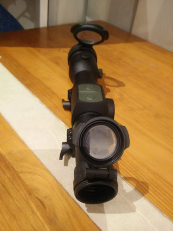 Aimpoint h30L com tapas abatibles 430€. 01