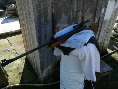 Bueno, para animar el foro un poco, propongo colgar fotos de dianas y arma usada para ello, pudiendo ser 71