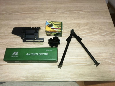 Vendo vz 58 cl 222 remington  con dos cargadores de 30, uno limitado a 3, según normativa.
Incluyo reflector 01