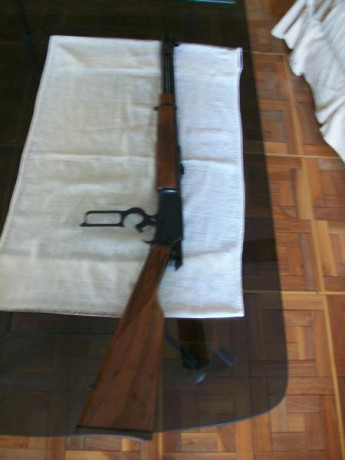 En Madrid, vendo rifle de palanca Marlin 1894C, calibre 357 (funciona perfectamente con munición calibre 00
