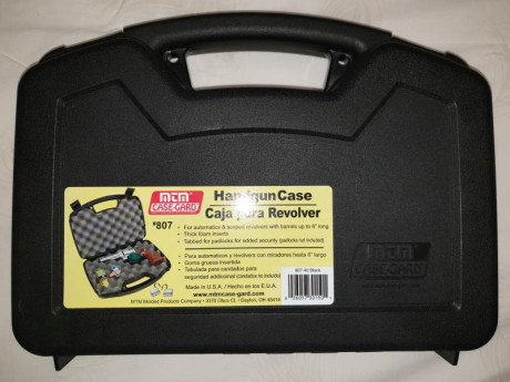 Muy buenas compañeros

Vendo estuche de plástico con interior acolchado para arma corta de hasta 6" 00