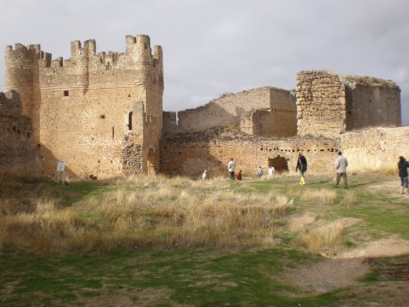  No se a vosotros, pero a mi los castillos me encantan.
Cuando paso delante de alguno no pierdo oportunidad 60