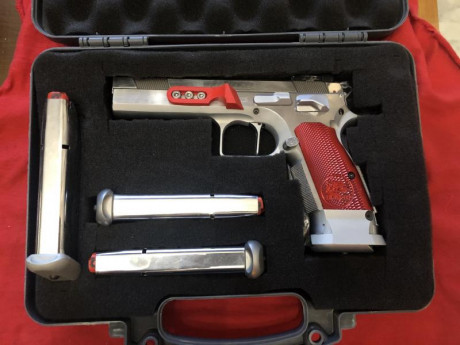 Por dejar el ipsc, vendo mi querida Tanfoglio Limited Custom customizada al estilo Extrem. 
Incluyo piezas 30