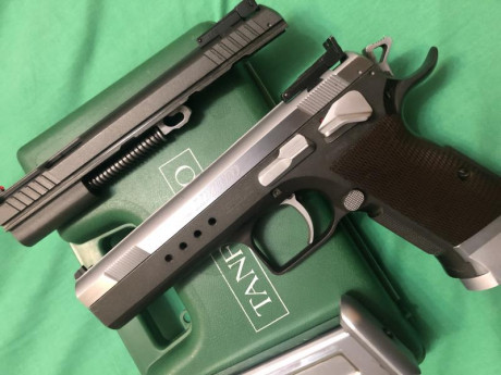 Buenas
Pongo en venta mi tanfoglio con los dos carros del 9 y de 40 
Solo usada en precision. El 40 solo 00