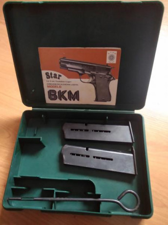 Vendo o cambio caja de star bkm, libro instrucciones, baqueta, y 2 cargadores. 50€.
Transporte a cargo 00