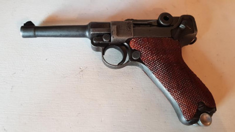 Hola  a todos.

Por circunstancias que ahora contaré (armas.es es mi blog, qué se le va a hacer)  :D  70