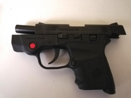 Un saludo a todos por cambio de arma pongo a la venta la " pequeña" está perfecta guiada licencia 02