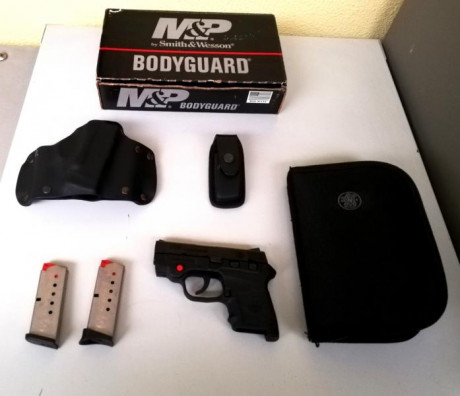 Un saludo a todos por cambio de arma pongo a la venta la " pequeña" está perfecta guiada licencia 01