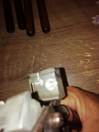 Pues eso vendo turquesa Lee de 6 cavidades mas una de regalo que no se para que la use, esta a estrenar 11