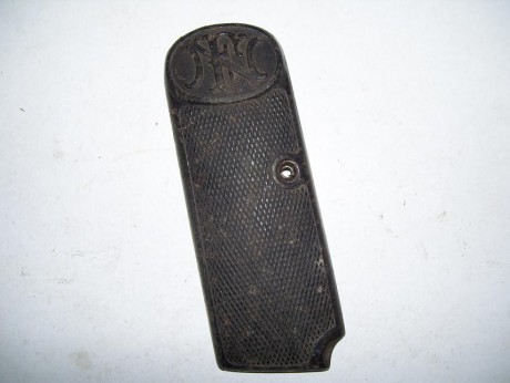 Hola a todos
vendo recambios de pistolas FN , de modelos ;
 FN-1900 ( 7,65 ) 
 FN-1906 ( cal 6,35 ) 
 50