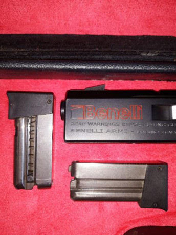 Buenas compañeros, le pongo el anuncio a un compañero que quiere vender esta Maravillosa Benelli.

Se 00