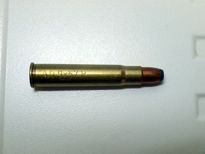 Como me aburro un poco, abro este hilo a ver si alguien nos puede mostrar a los demás calibres en los 80