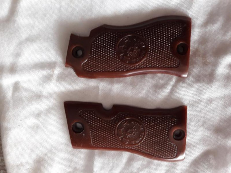 Vendo cachas validas para star DK oDKL 25 euros mas envio, se entrega en mano en Barcelona. 00