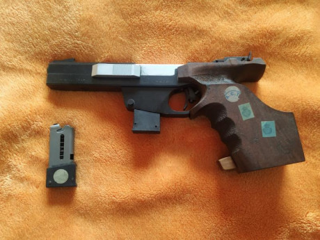 Vendo las siguientes armas:
--Star calibre 9l de las primeras unidades fabricadas para la guardia civil 11