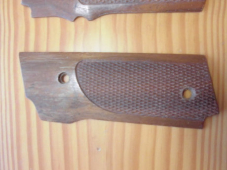Juego de cachas, según he encontrado en internet, son para una S&W modelo 59, de KSD Grips, poco uso, 02