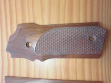 Juego de cachas, según he encontrado en internet, son para una S&W modelo 59, de KSD Grips, poco uso, 10