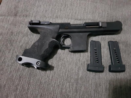 Vendo Hammerli Sp20 rrs en perfecto estado.

Con dos cargadores.

A toda prueba.

Está en Castellón. 02