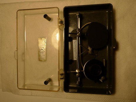 Vendo estas gafas Knobloch. 
Incluida visera lateral.
Están en buen estado. Ver las fotos
140 € envio 01