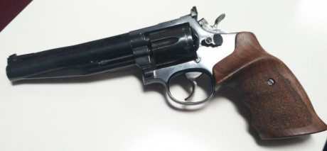Hola,he abierto este hilo para que todos aquellos que tengais armas Españolas,podais lucirlas aqui con 21