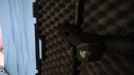 Vendo mi Weihrauch HW40 por no poder dedicarle tiempo a esta afición. 
La pistola está en perfecto estado, 01
