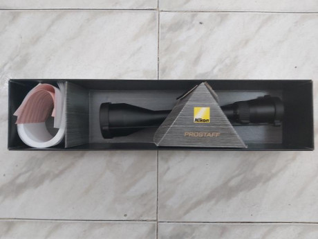 Hola vendo visor nikon prostaff 3-9x50 con sus correspondientes anillas, el visor esta en Madrid,el precio 00