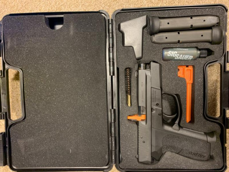 Vendo pistola marca Sig Sauer modelo SIG Pro SP 2009 con muy poco uso.
La entrego con su maletín original, 00