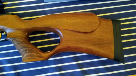 Vendo mi carabina Weihrauch hw97kt. 4, 5 mm.16 Julios. Culata de madera con thumbhole. Para los entendidos, 02