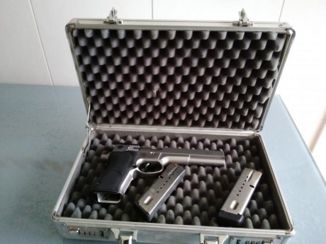 Hola,vendo una pistola s&w5906 ppc 6",poco se puede decir de esta excelente arma,tiene una precisión 02