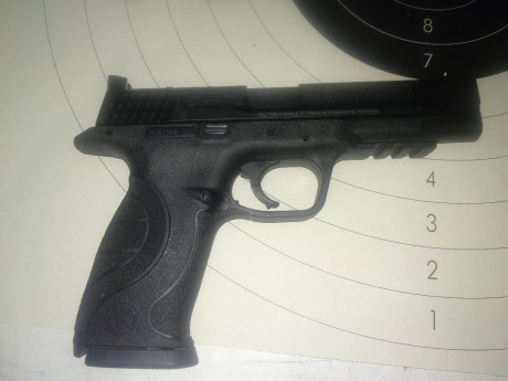 Vendo mi Smith&Wesson MP9 Pro C.O.R.E. preparada de fábrica para colocar un visor de punto rojo.
Se 00