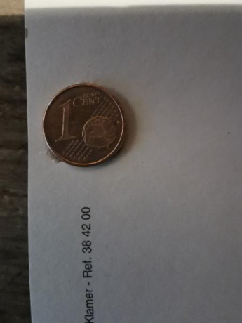 Bueno, para animar el foro un poco, propongo colgar fotos de dianas y arma usada para ello, pudiendo ser 21