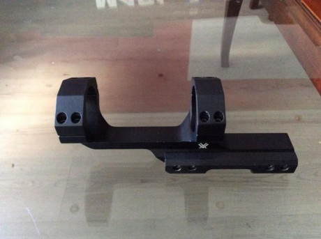 Vendo montura de la marca VORTEX, para visor de 30mm, en su caja original y solo probado su montaje en 01