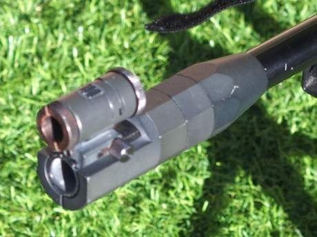 Dispongo de una carabina de competición, en el mejor estado de precision y potencia, la Anschutz 2002 12
