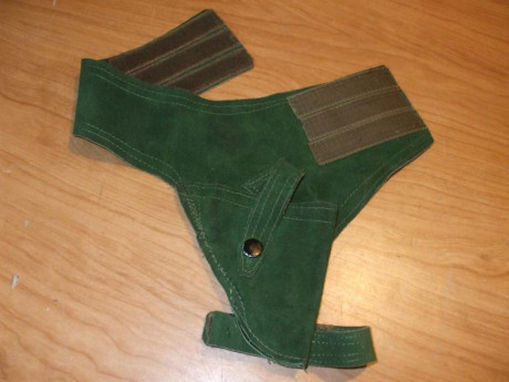 Pues eso, que regalo una funda tobillera para revólver de 2". Recogida en mano en Zaragoza o envío 00