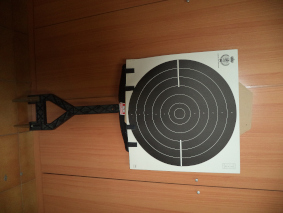 Soporte para diana, blanco brussels, o lo que sea. Para clavar en el suelo 10 € 00