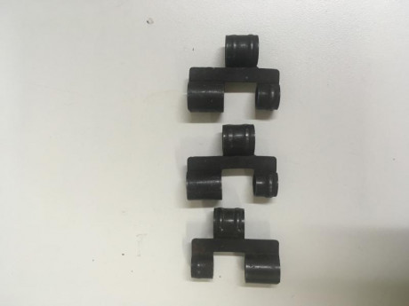 Se venden eslabones para ametralladora Cal. 30, tipo Browning 1919 A4
Precio 0,20€/unidad.
Gastos incluidos 00