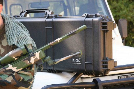 VENDIDA¡¡¡
Se vende maleta PELI 1720, modelo estanco y rígido para brindar la mejor protección a los rifles 02