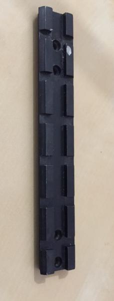 Vendo carril para rifle browning en buen estado.

Esta en salamanca 35€ 00