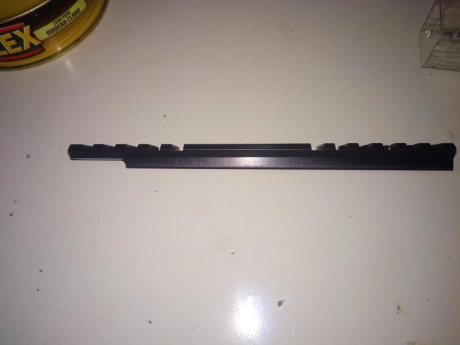 100€. También sirve para otras acciones. Esta sin estrenar. Especial para acciones sin taladrar 00