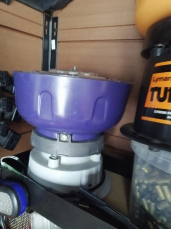 Pongo a la venta 2 tumber vibratorios en buen estado, se han usado poco ya que tengo un rotativo.
Tumber 01