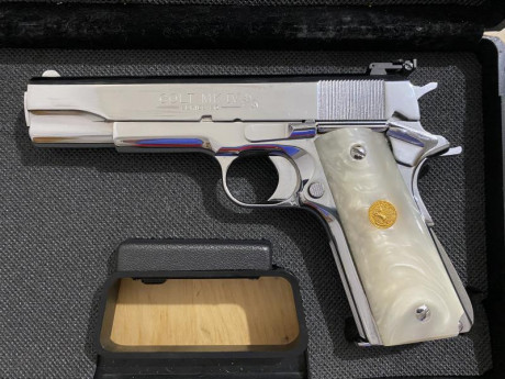 Vendo Colt 1911 45ACP en muy buen estado, se encuentra en Barcelona para ver y probar en el club de tiro 00